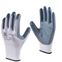 12 пар рукавички П/Е з нітриловим покриттям 5-025
