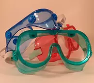 Особливості кольорових лінз для захисних окулярів